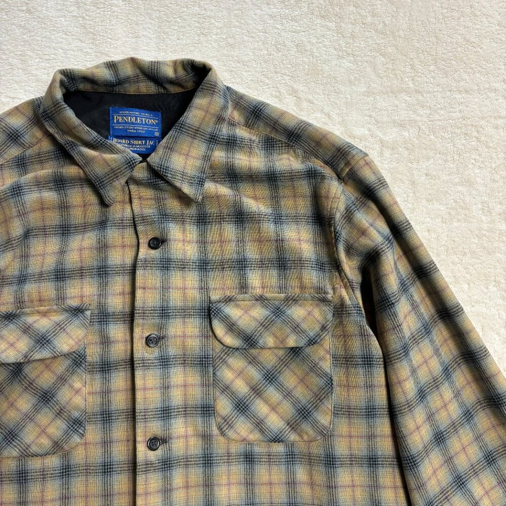 Pendleton Mens Board Shirt Jac Flannel Button Down Size Medium Plaid Long Sleeve - Picture 4 of 16